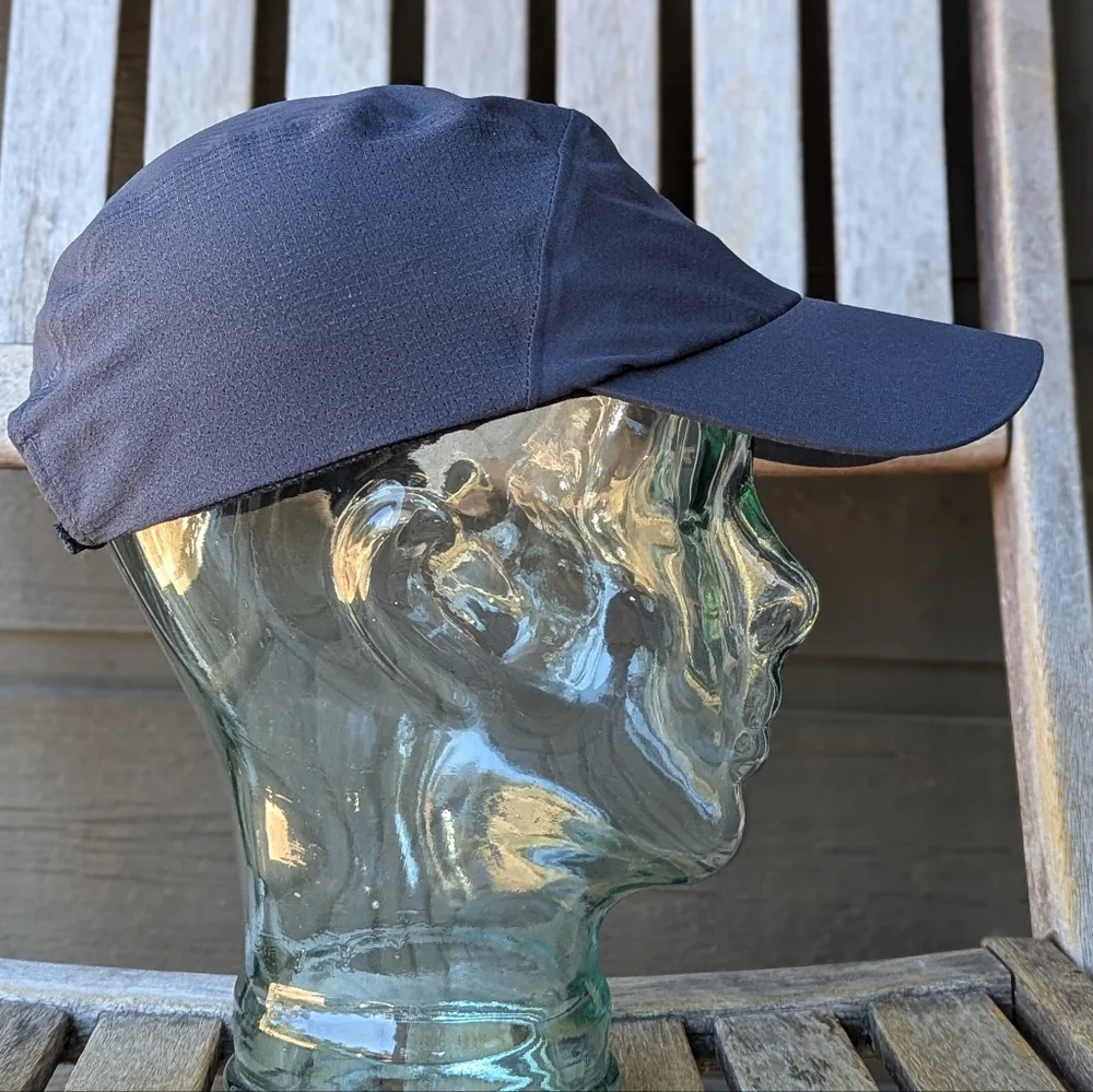 Quechua Black Men's Lightweight Running Cap